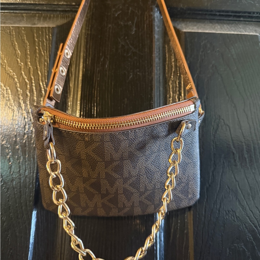 Michael Kors Brown Mini Belt Bag with Gold Chain - Picture 2 of 4